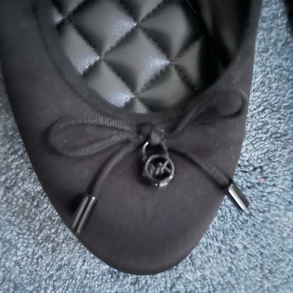 Brand new Michael Kors Ballet Flats - Picture 2 of 5